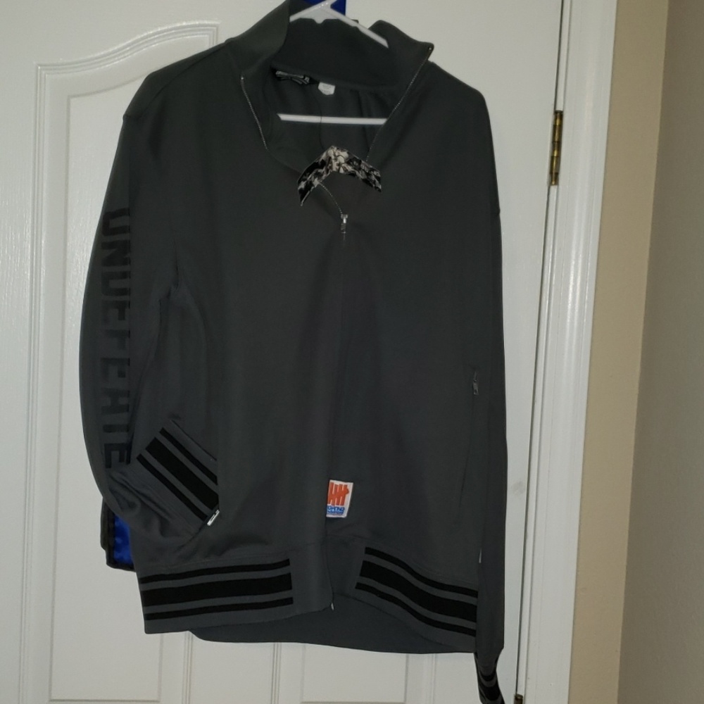 Undefeated Fighting Champions Track Jacket nwt